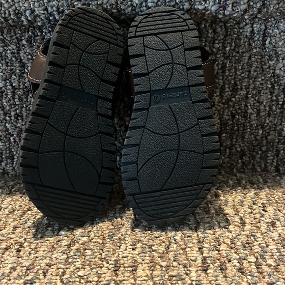 Carter’s - Picture 3 of 3